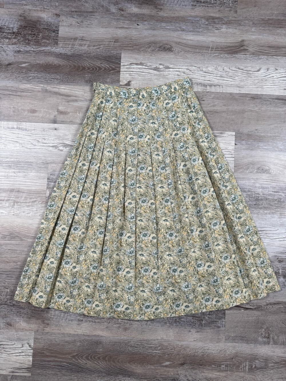 Vintage 80s Laura Ashley Cotton Floral Pleated Midi Skirt Cottagecore Prairie 10
